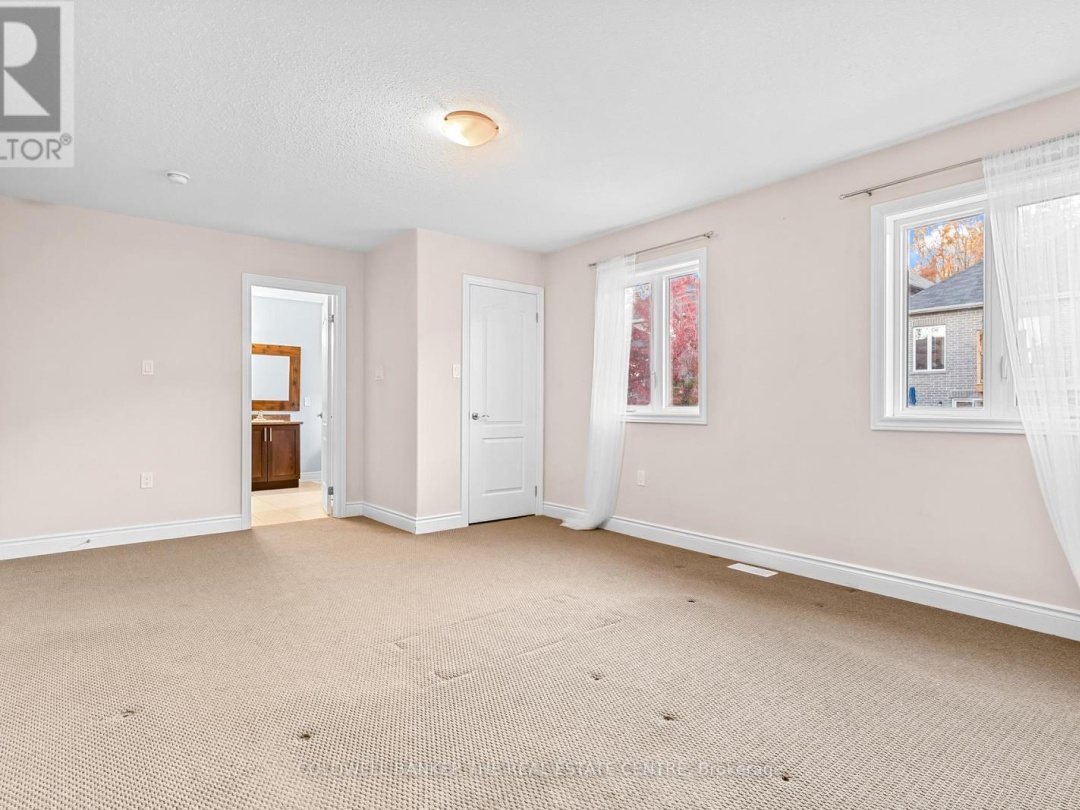 3086 EMPEROR DRIVE, 