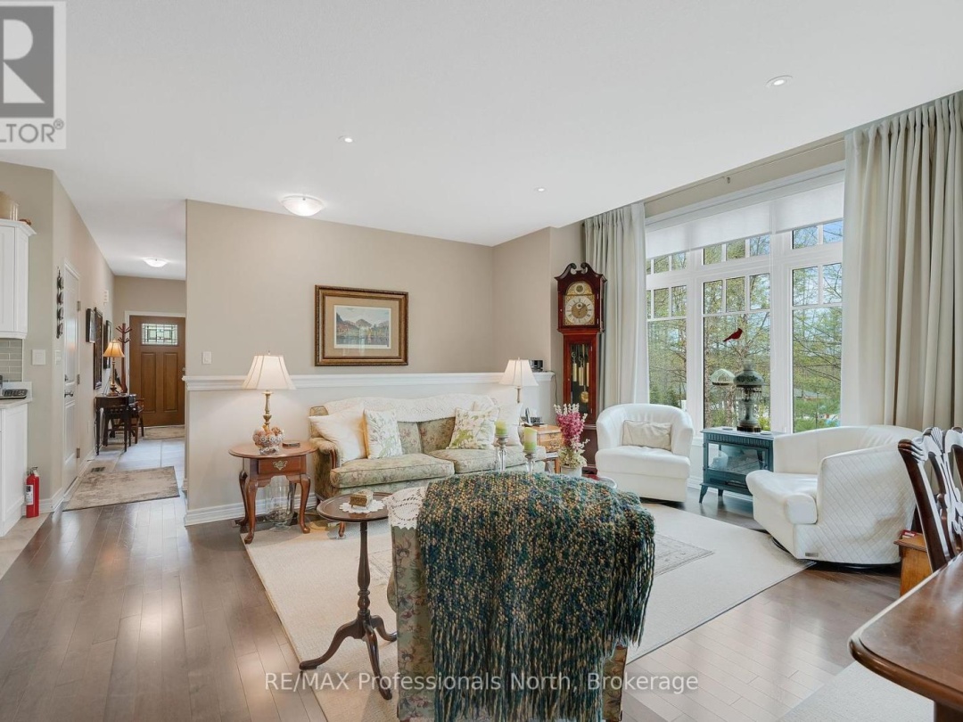 8 SERENITY PLACE CRESCENT, Huntsville (Chaffey)