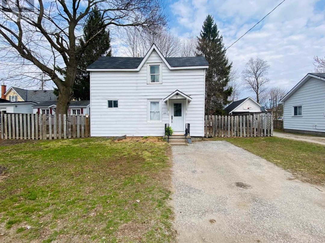 630 FIRST STREET S, Gravenhurst (Muskoka (S))