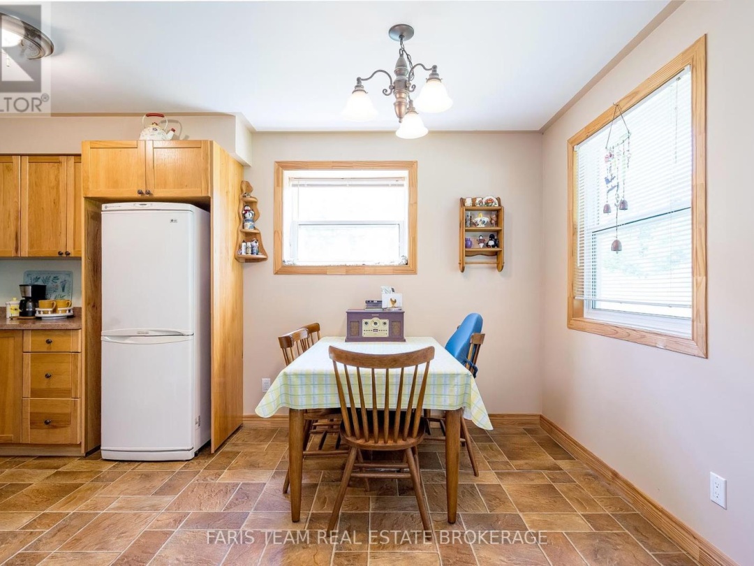 1280 MOUNT STEPHEN ROAD, 