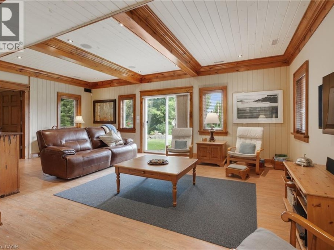 36 MANITOUWABING ESTATES Road, Manitouwabing Lake