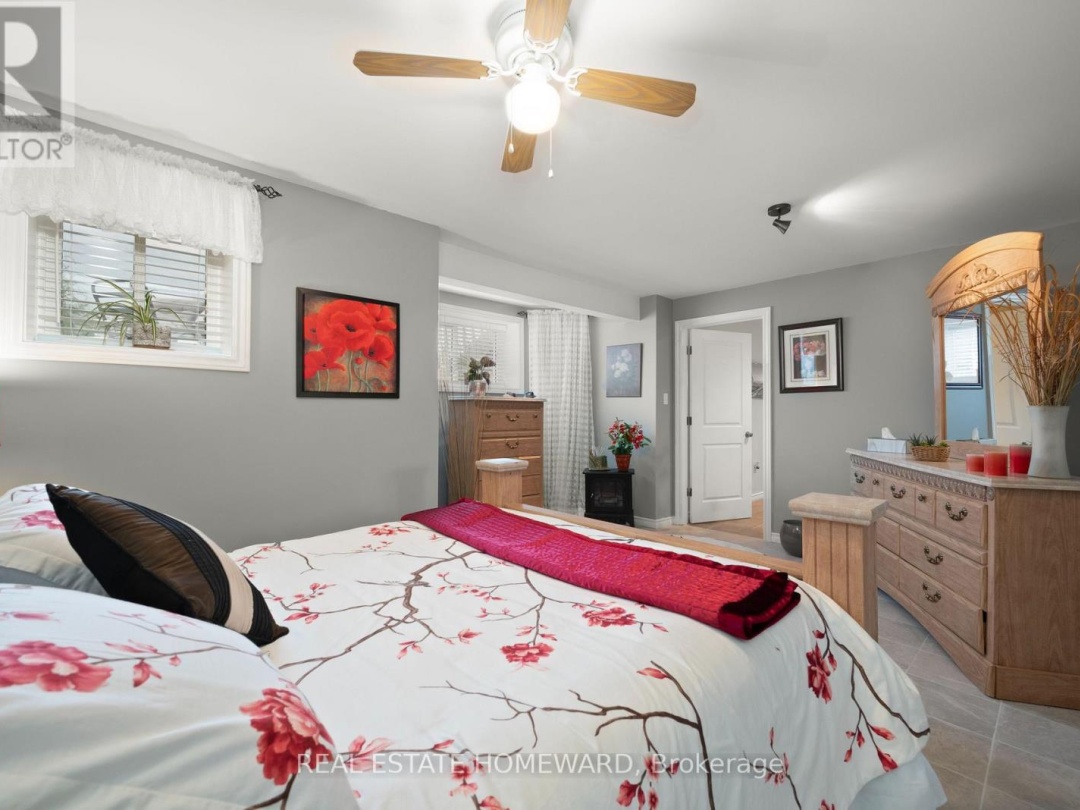 56 DRIFTWOOD SHORES ROAD, Canal Lake