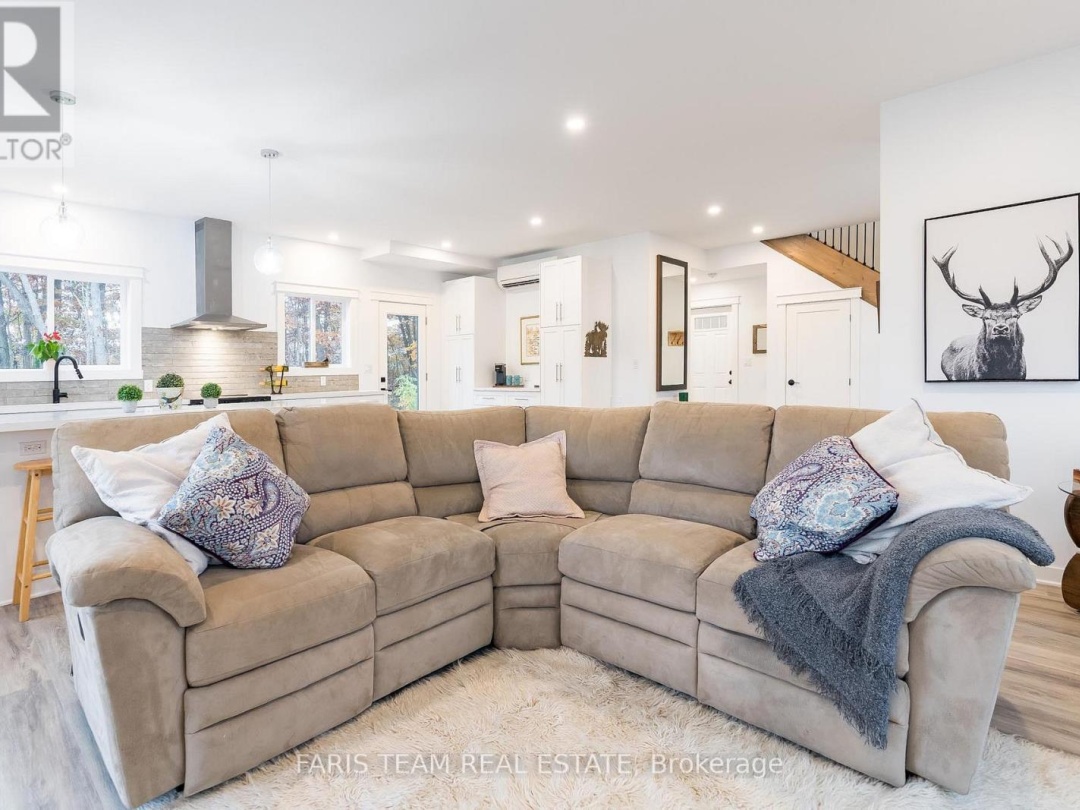 40 PORT SEVERN ROAD N, Georgian Bay (Baxter)