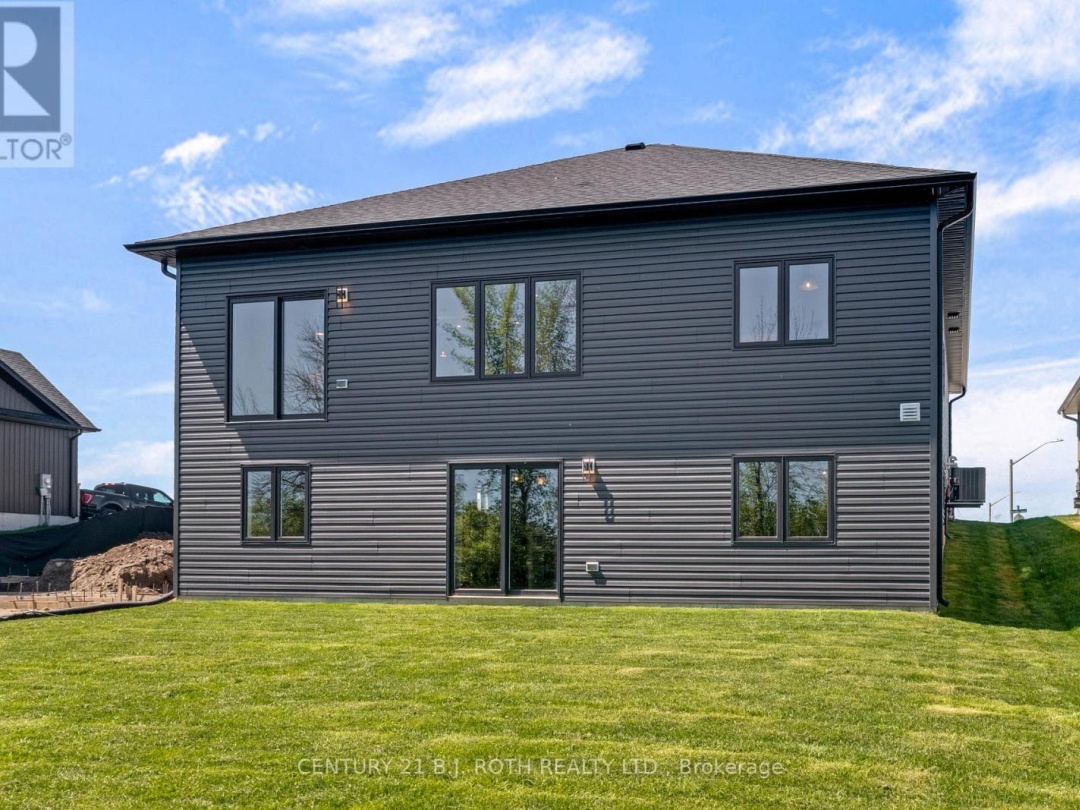129 BRANDON AVENUE, Severn (Coldwater)