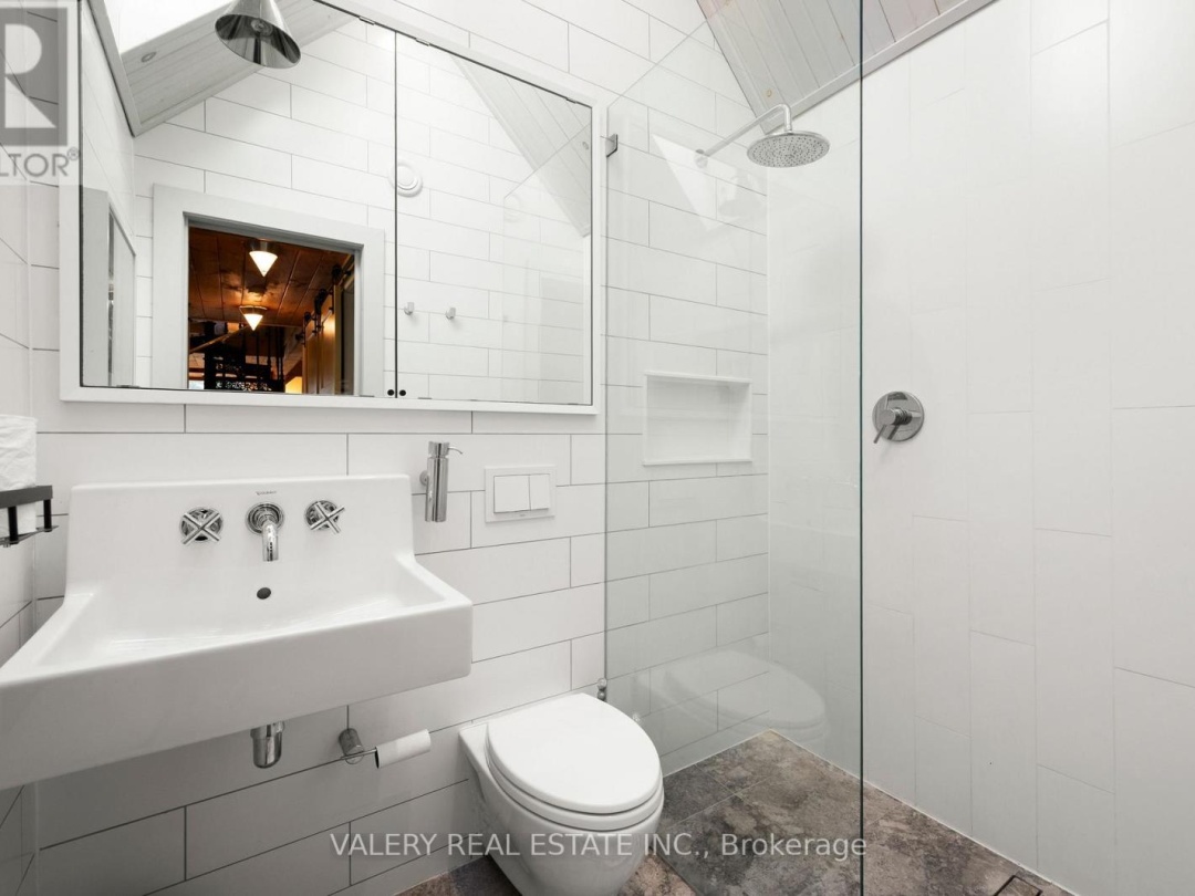 355 SOUTHAM DR DRIVE, Burnt River