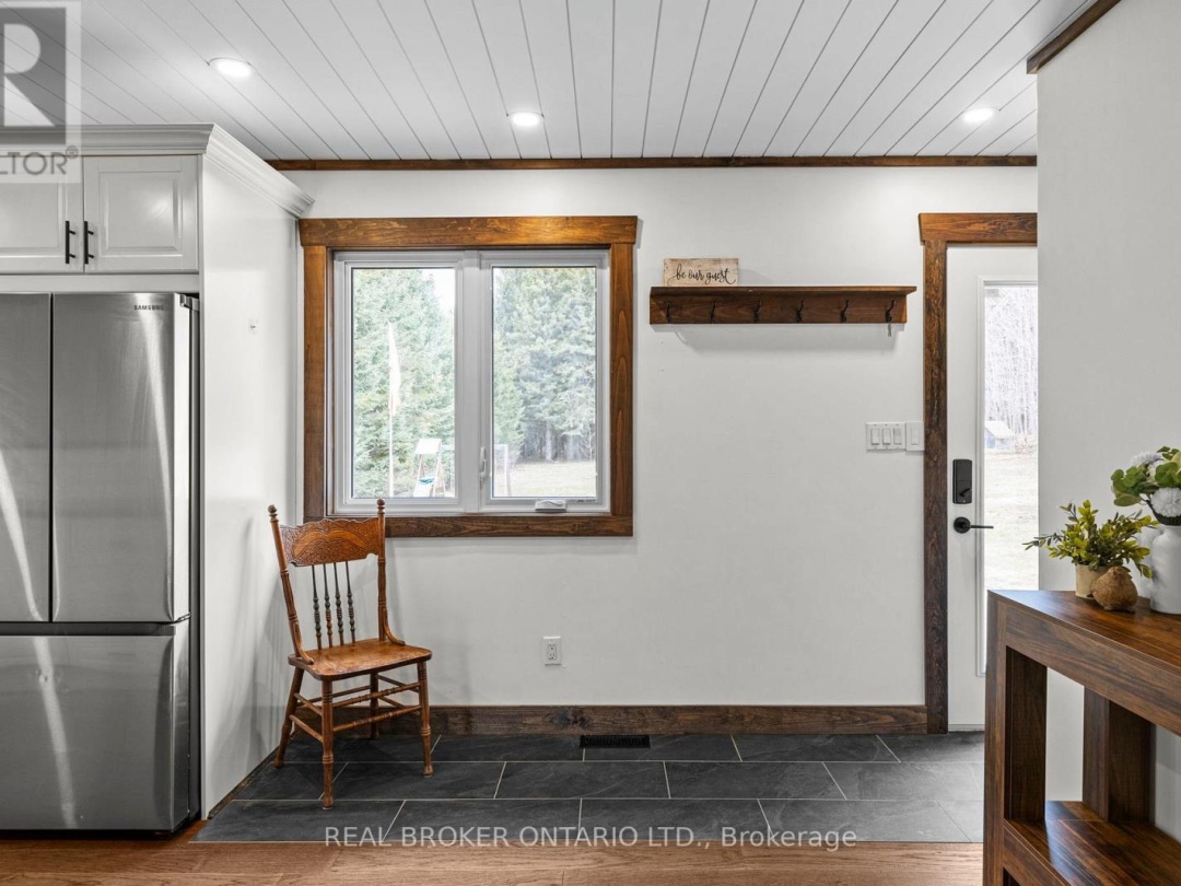 1401 NORTH SHORE ROAD, Algonquin Highlands (Stanhope)
