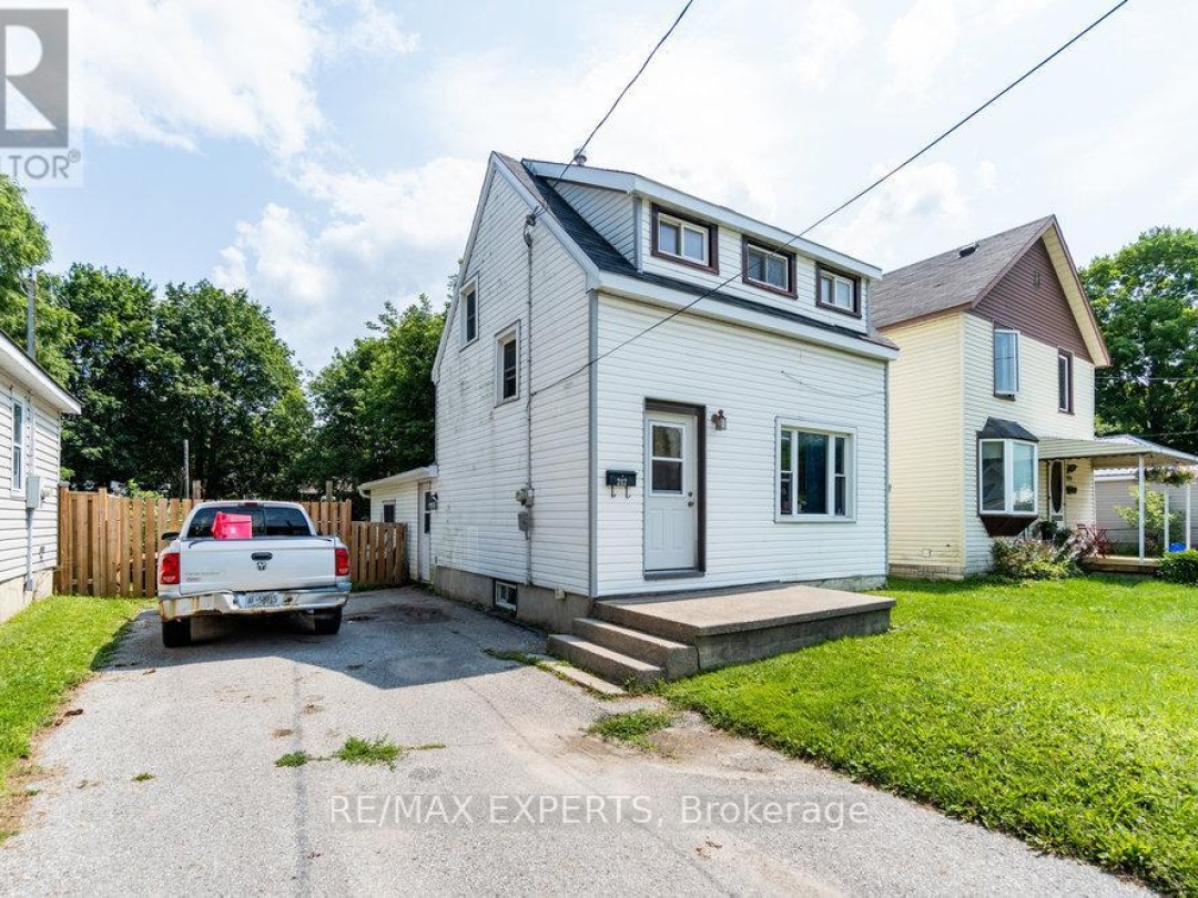 282 Gill Street, Orillia