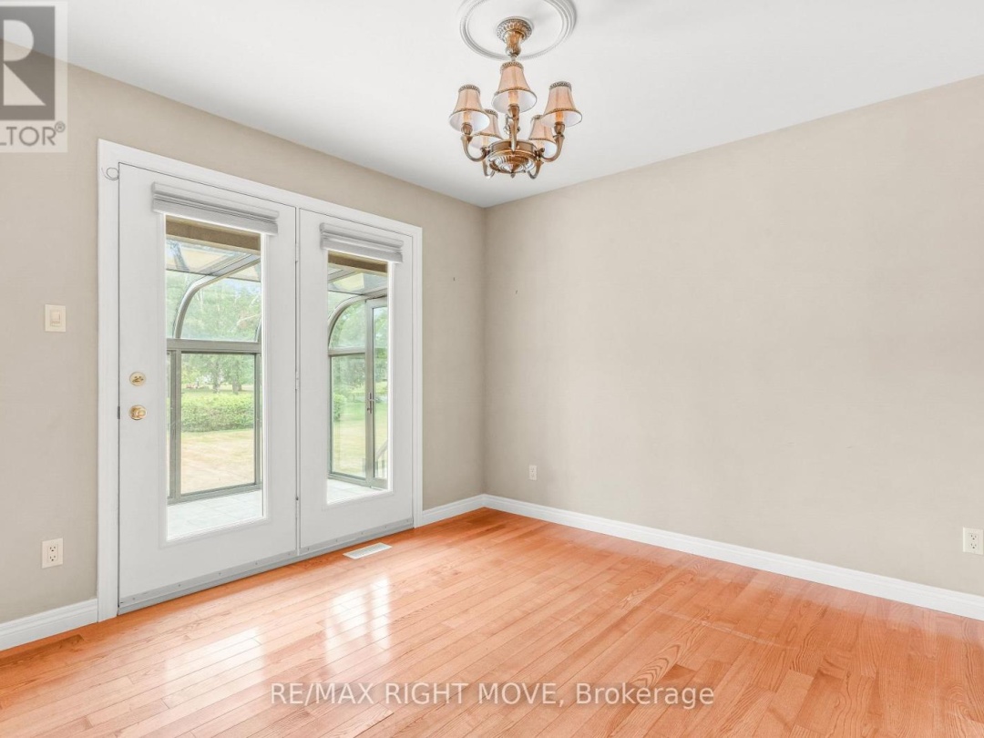 3 THICKETWOOD PLACE E, 