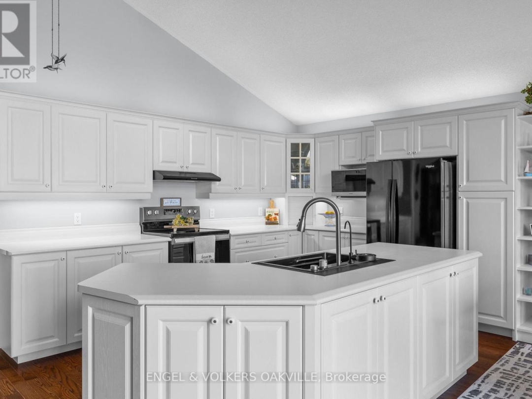 216 ROBINS POINT ROAD, Georgian Bay