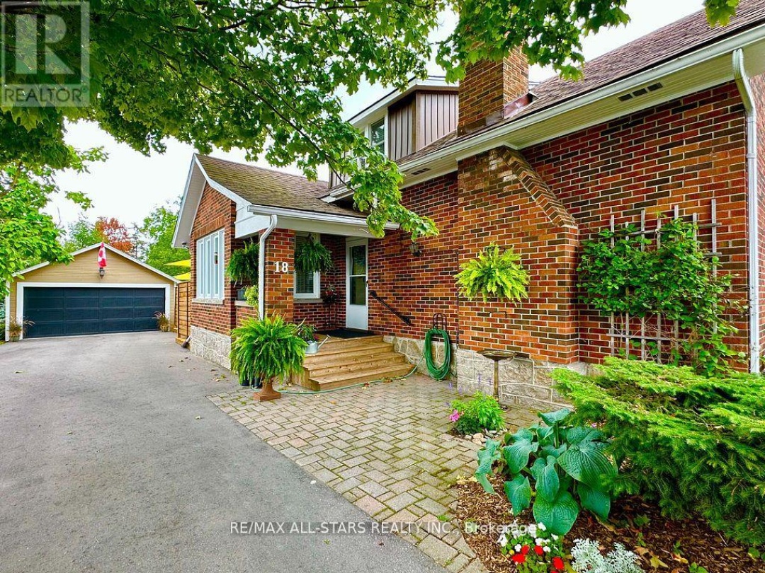 18 JOSEPH STREET, Kawartha Lakes (Bobcaygeon)