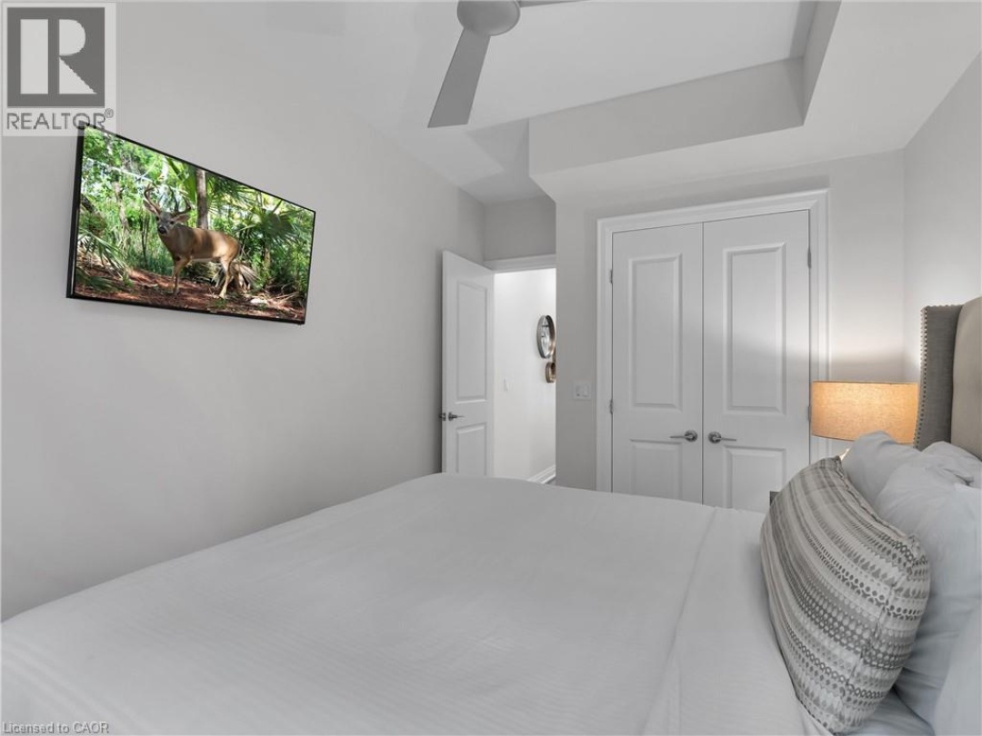 1869 MUSKOKA 118 Road W Unit# BTW-101, Lake Muskoka