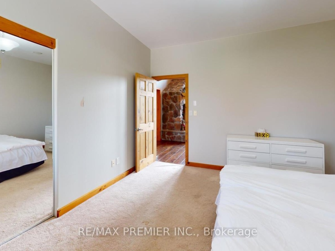 31 PARADISE BOULEVARD, Ramara