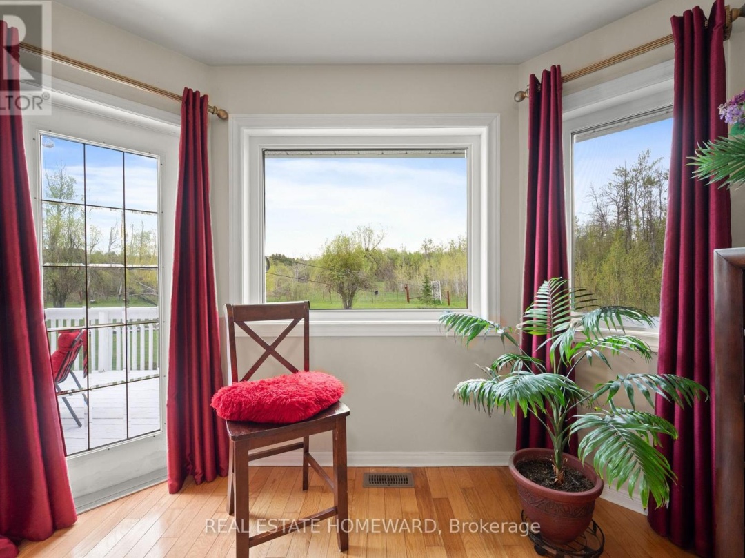 56 DRIFTWOOD SHORES ROAD, Canal Lake