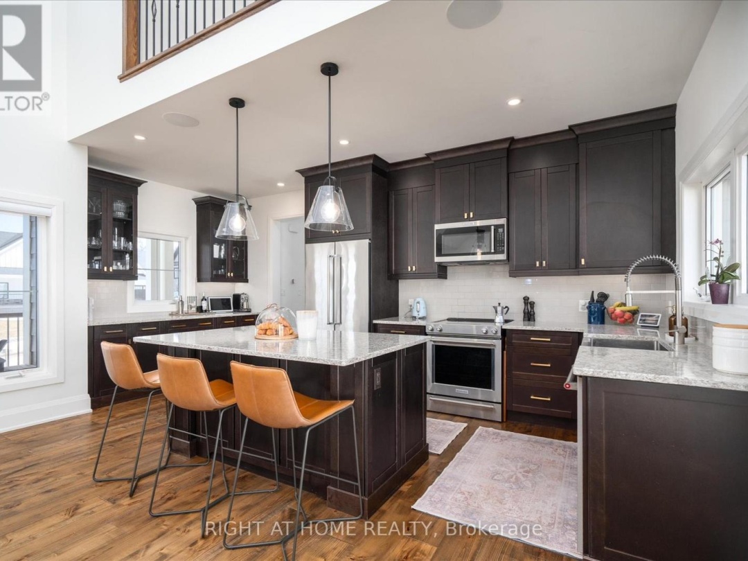16 GELDERLAND CRESCENT, Oro-Medonte