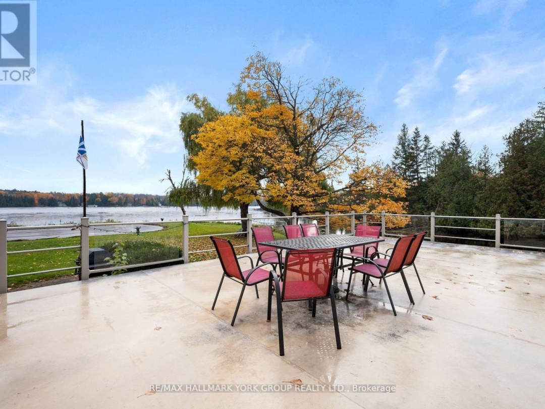 102 ALBERT STREET, Gull River