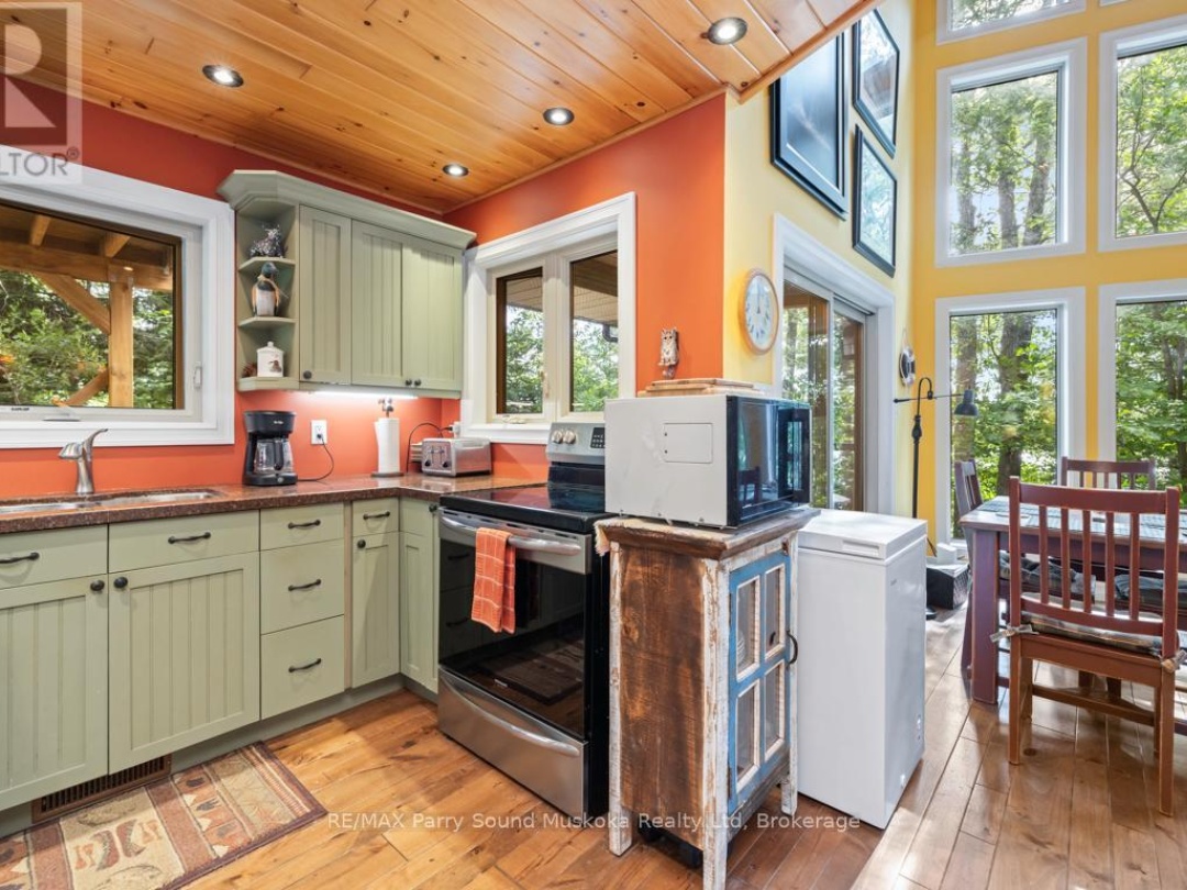 32A STERNER DRIVE, Otter Lake