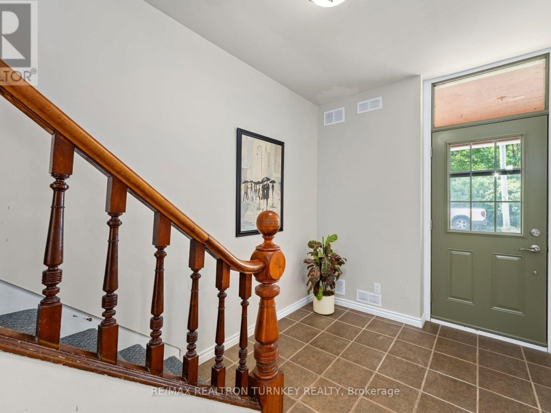 15 NORTH WATER STREET, Gull River