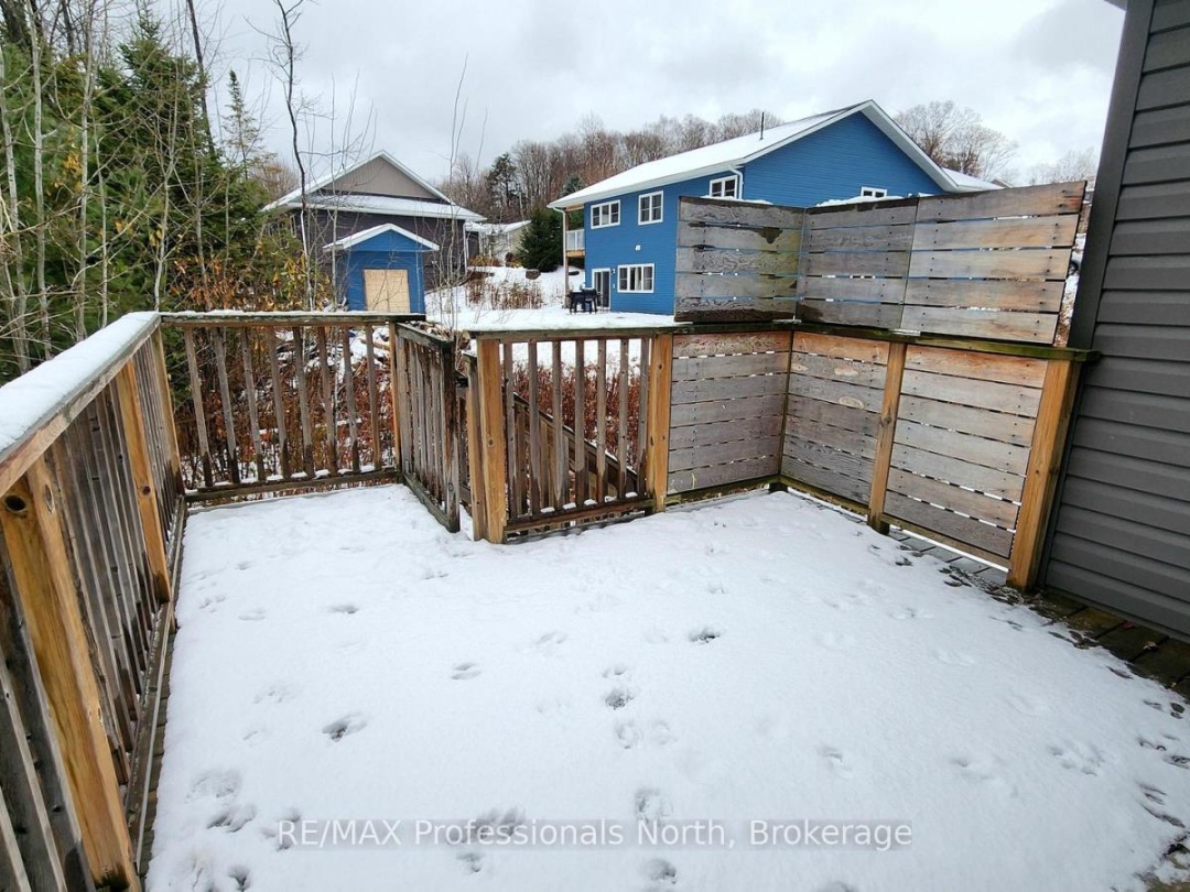 33 GOODWIN DRIVE, Huntsville (Chaffey)