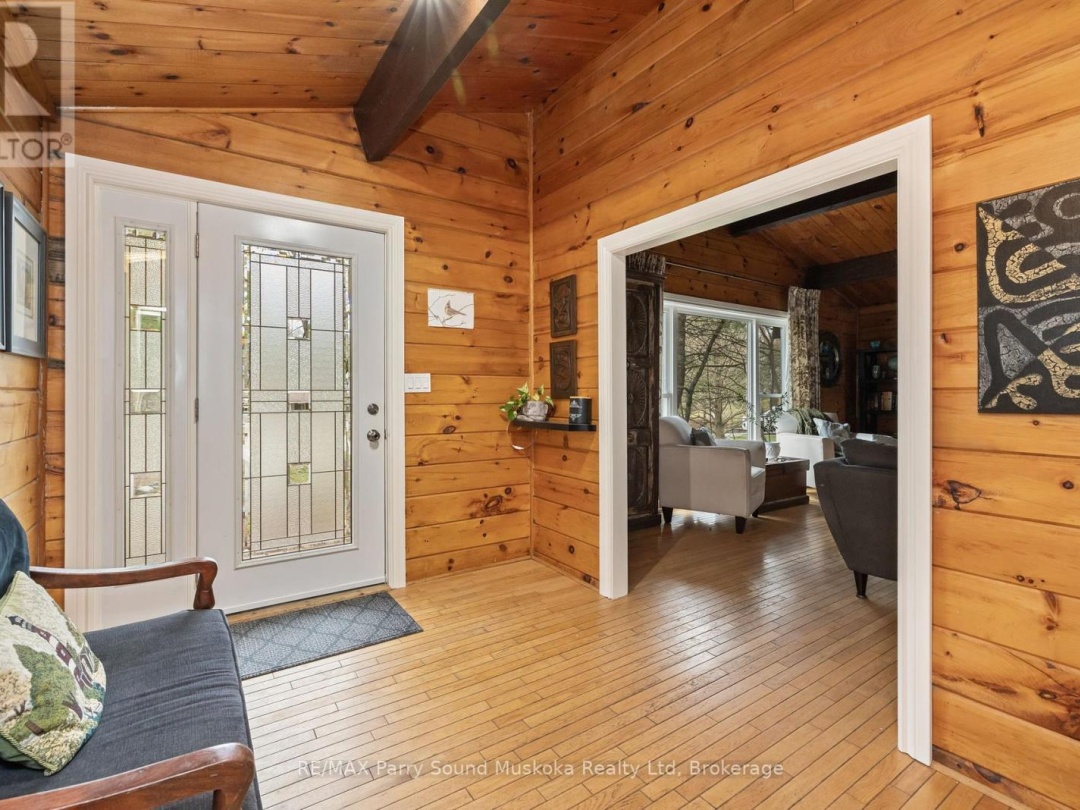 11 BRENDA AVENUE, Parry Sound