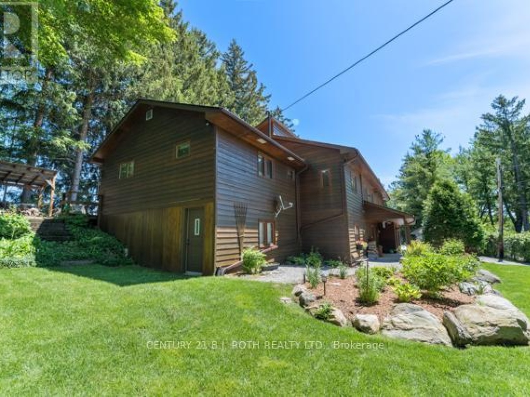 247 Wapaska Crescent, Lake Muskoka