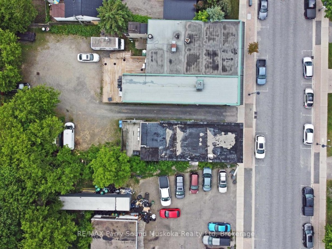 111 JAMES STREET, Parry Sound