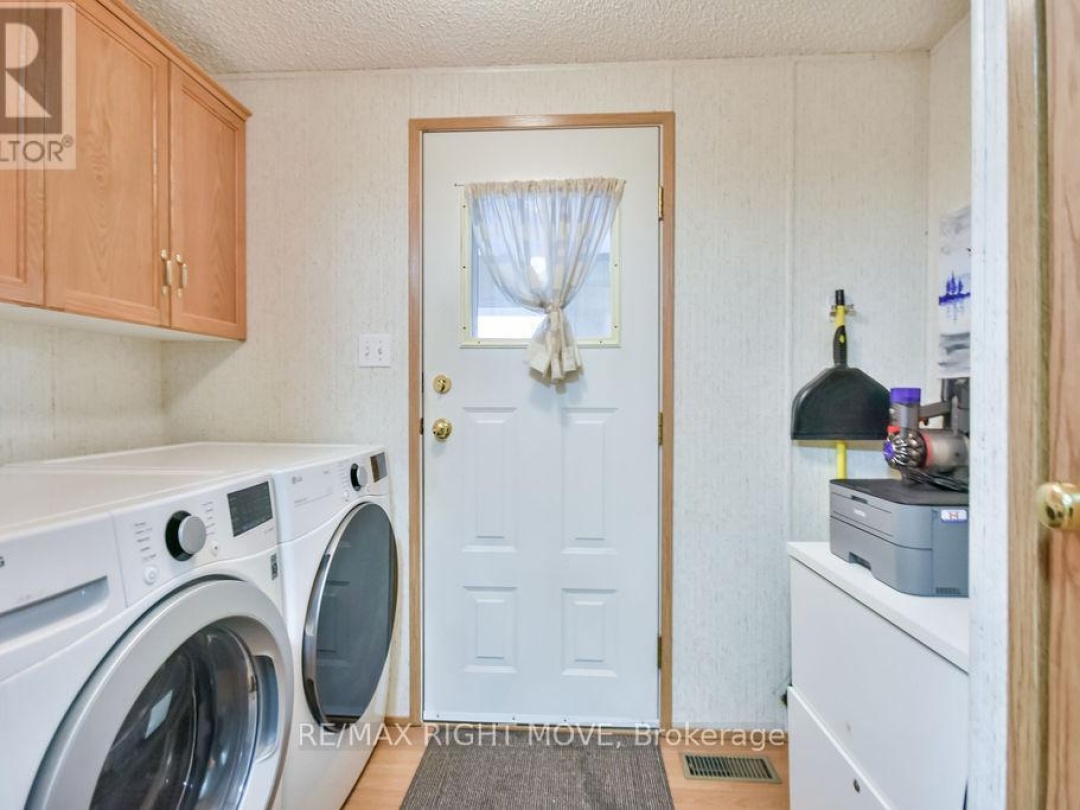 1407 FOX ROAD, Severn