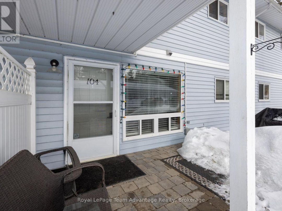 104 - 1 GEORGIAN BAY AVENUE, Parry Sound