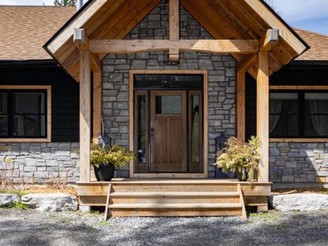 191 CLEAR LAKE ROAD, Seguin
