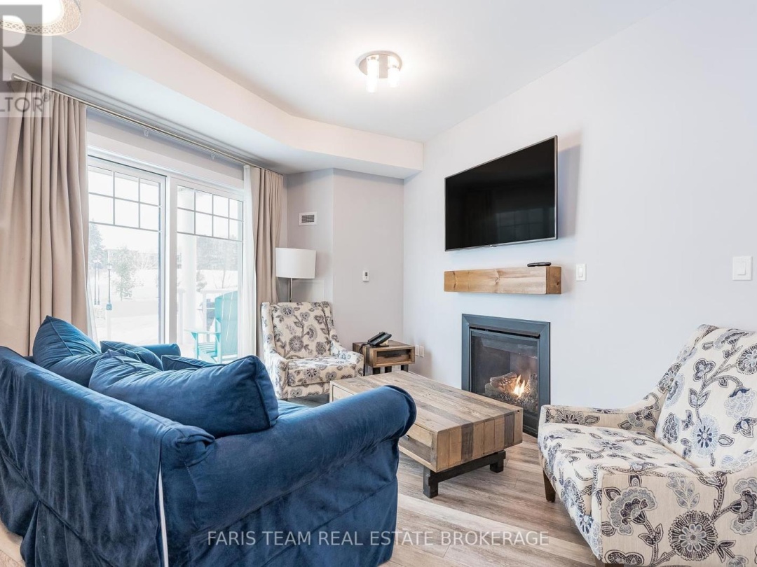 218 - 25 PEN LAKE POINT ROAD, 