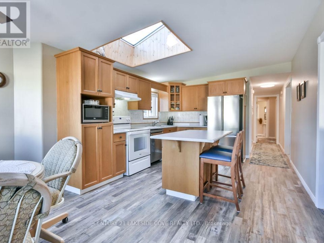 1355 HILLTOP ROAD, 
