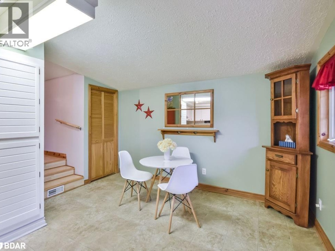 4306 WAINMAN Line, 