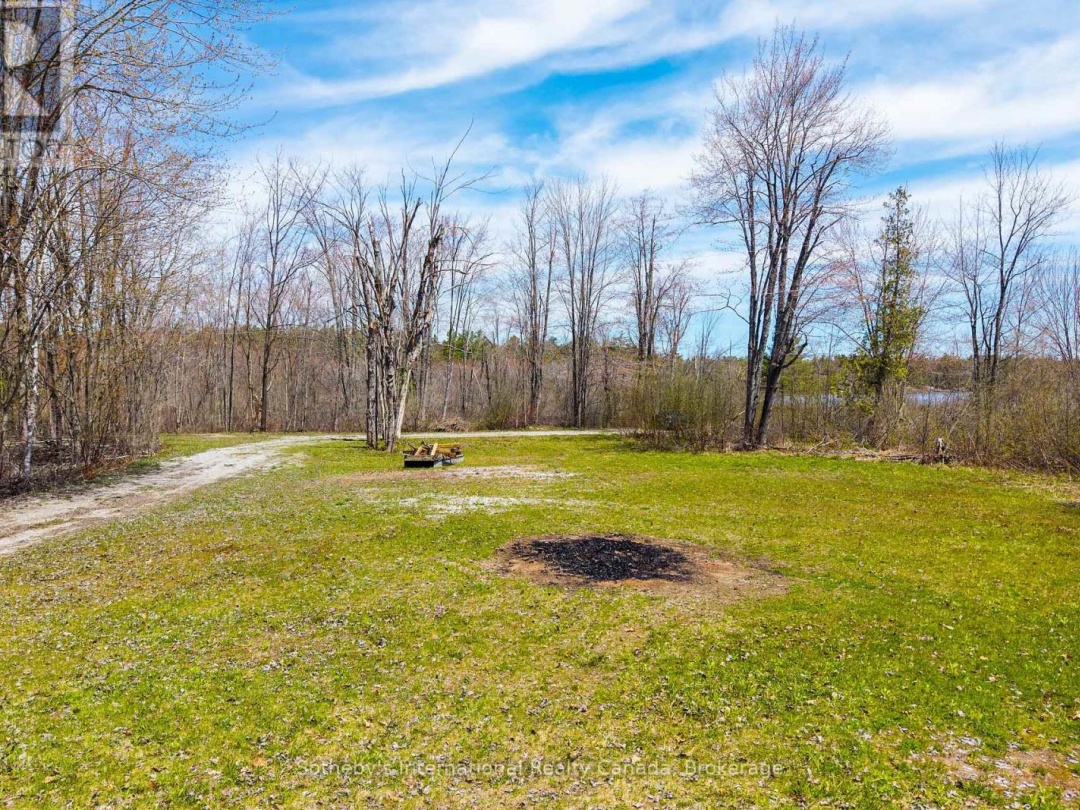 1114 TRYON ROAD, Kahshe Lake