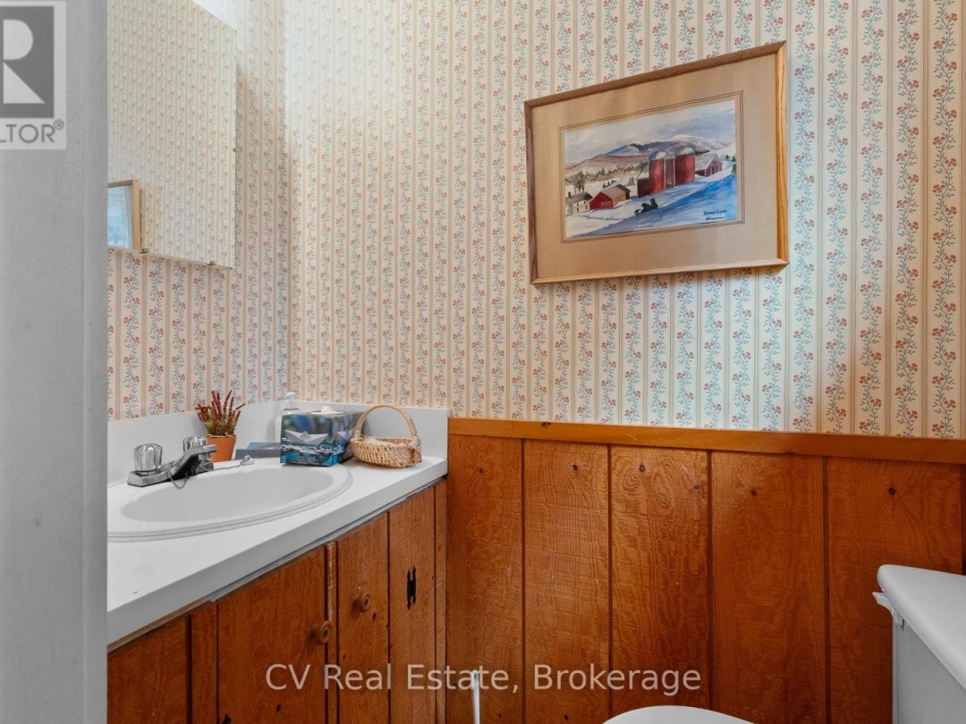 1067 OSBORNE PT ROAD, Lake of Bays