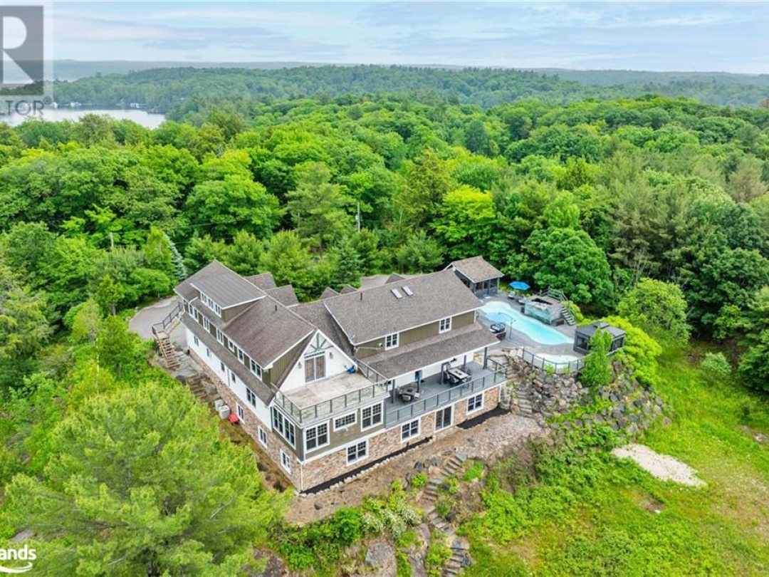 1075 Armstrong Point Road, Port Carling