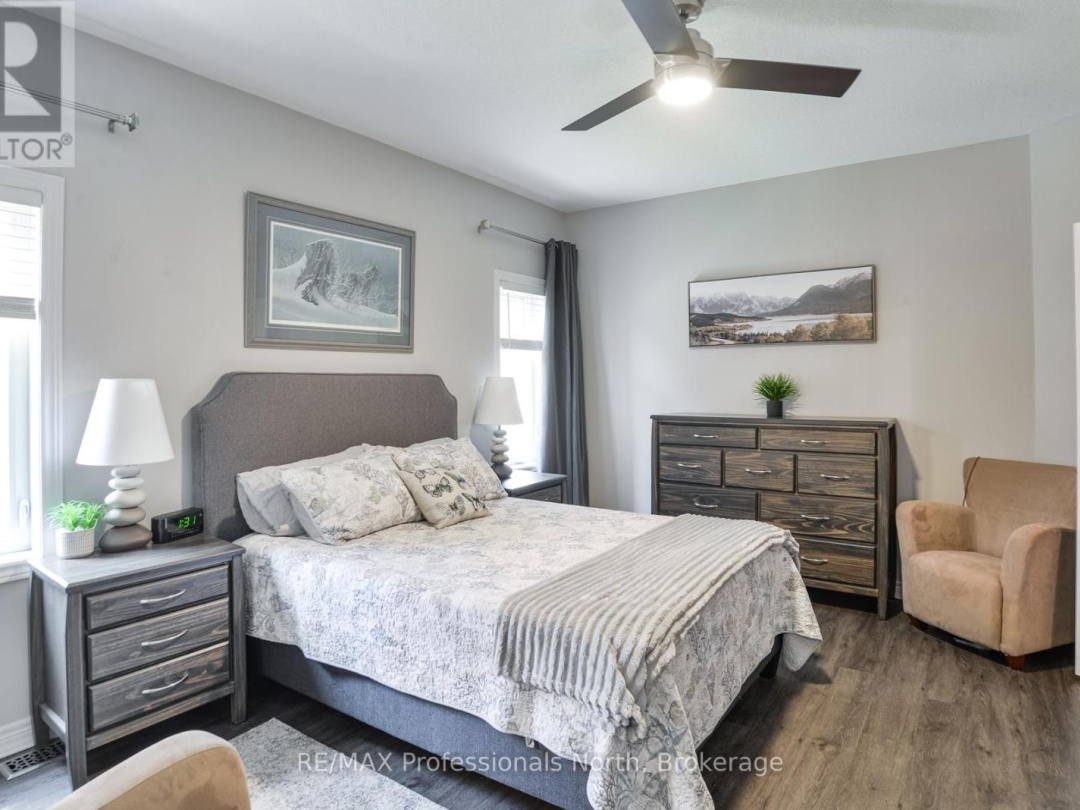 19 SELKIRK DRIVE, Huntsville (Chaffey)