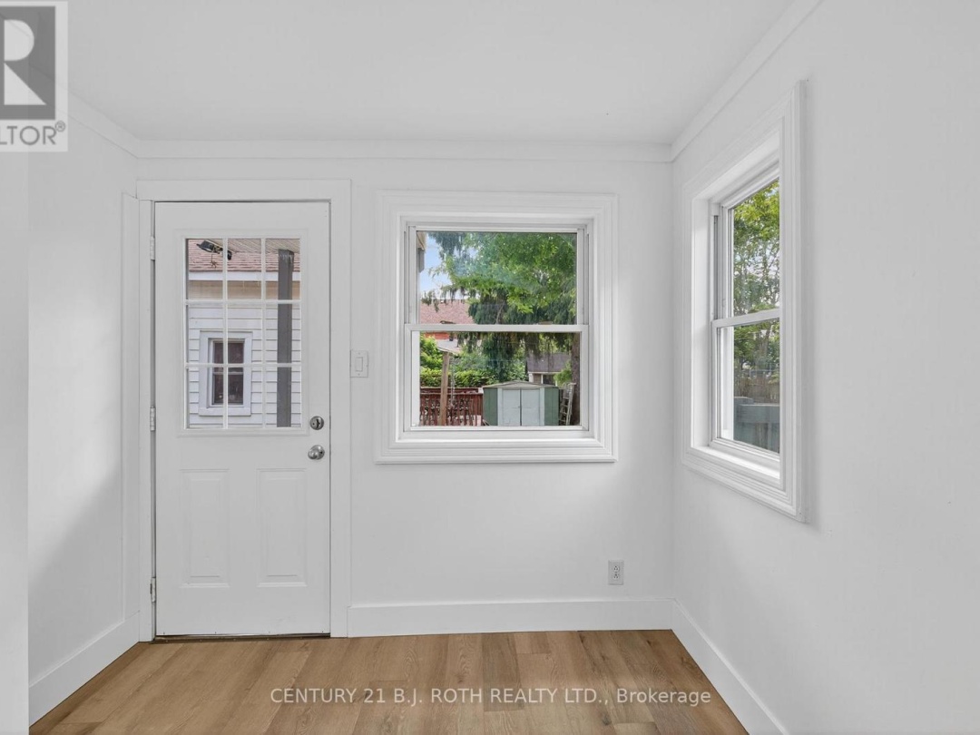 153 LACLIE STREET, 