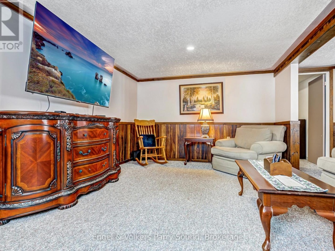 3 SQUIRREL AVENUE, McDougall