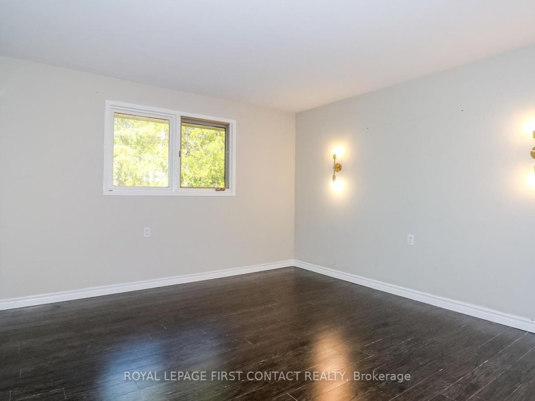 18 KENNEDY DRIVE, Kawartha Lakes (Fenelon Falls)