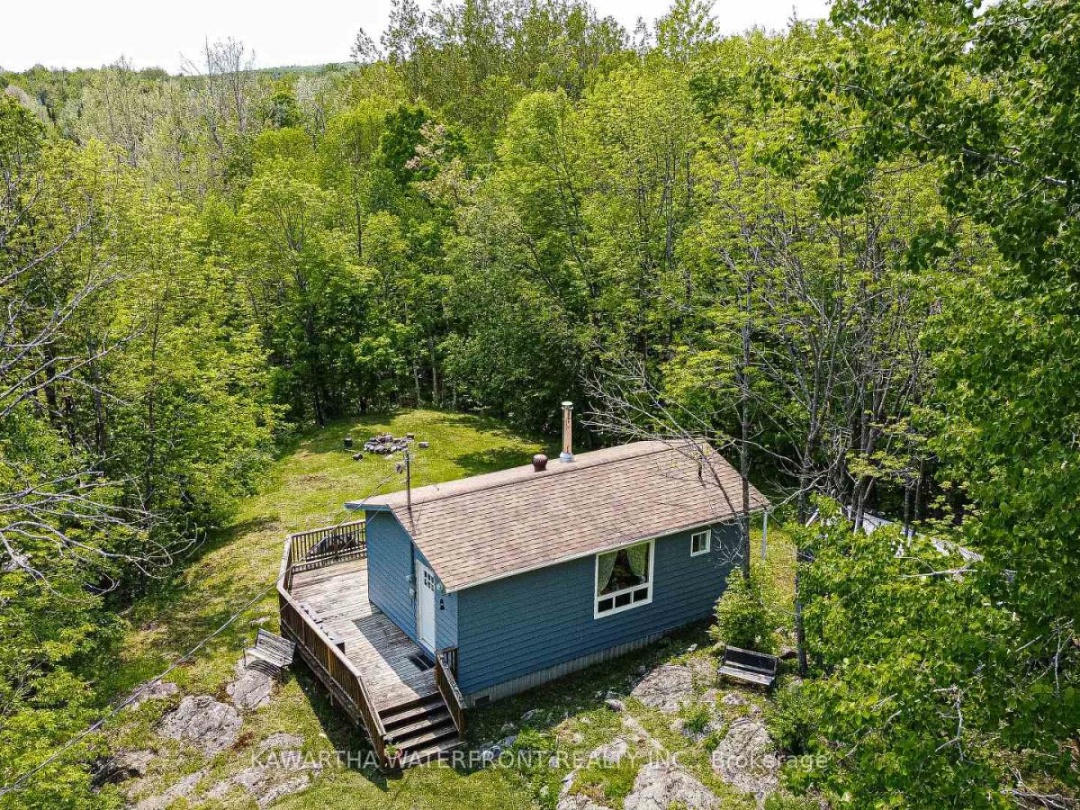 1120 ENGLISH CIRCLE, 