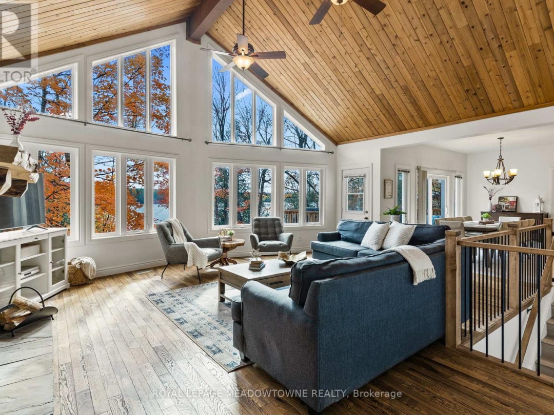 1658 HOSPITALITY ROAD, South Lake
