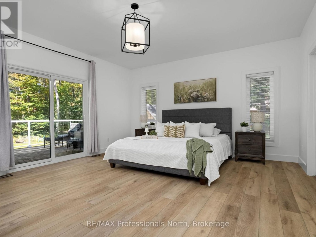 1034 XAVIER STREET, Gravenhurst (Morrison)