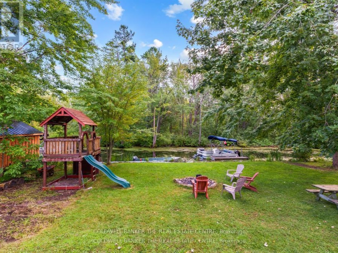 2656 WESTSHORE CRESCENT, 