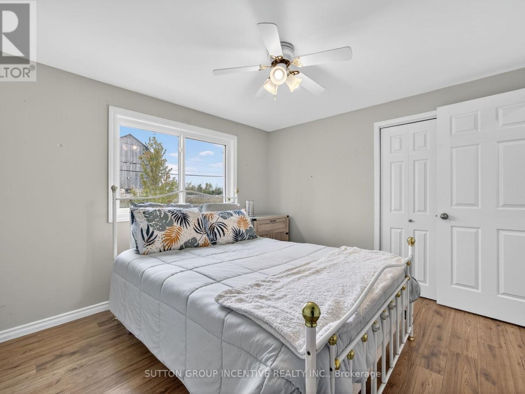 4652 PLUM POINT ROAD, 