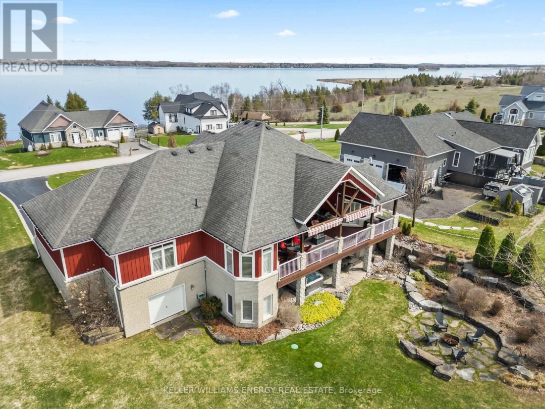112 PELLER COURT, Pigeon Lake