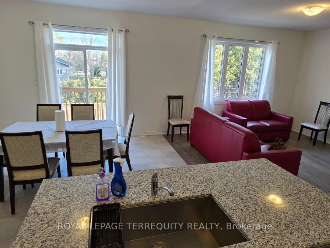 37 HILLCROFT WAY, Kawartha Lakes (Bobcaygeon)