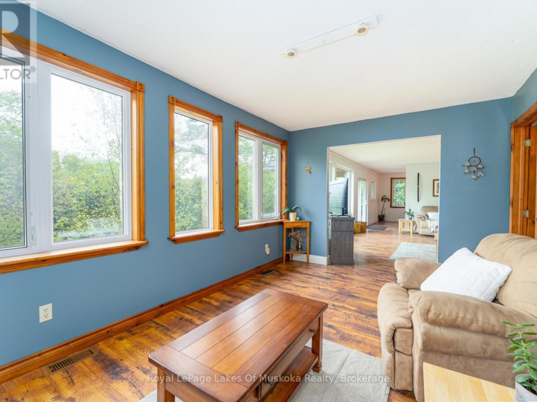 1075 ROCKY NARROW ROAD, 