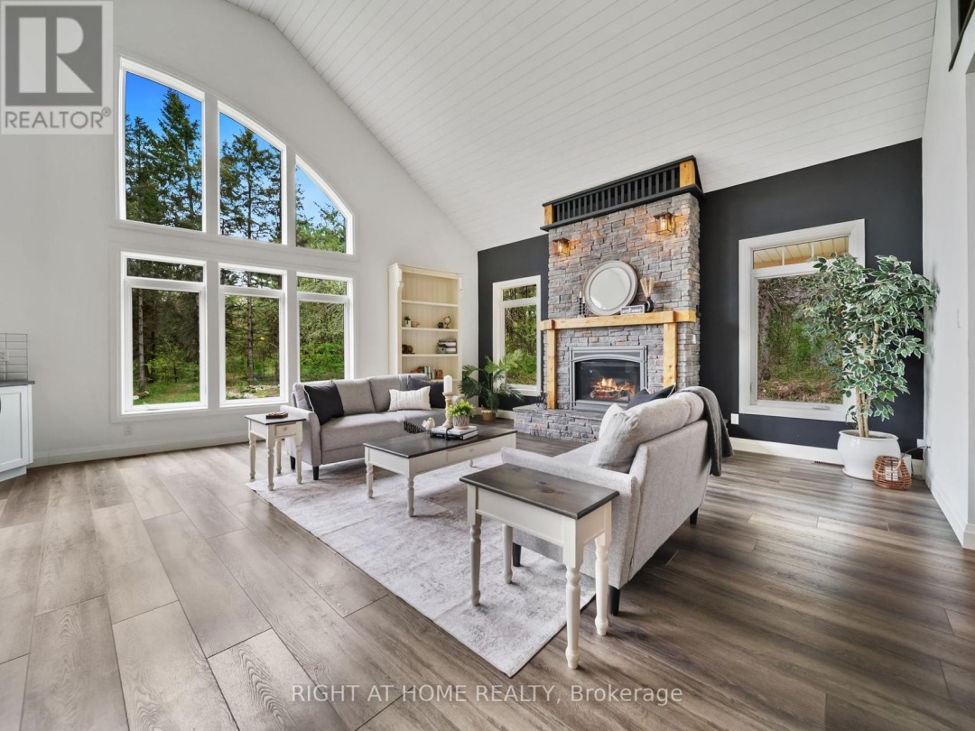 4008 Wainman Line, Severn (Bass Lake)
