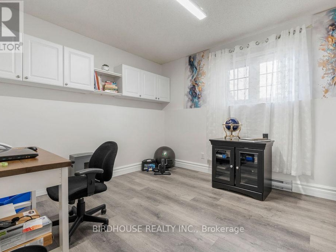 20 DOBLE DRIVE, Kawartha Lakes (Oakwood)