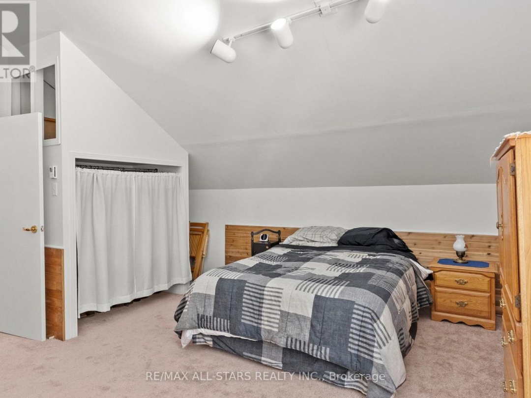 315 SOMERVILLE 11 CONCESSION, 