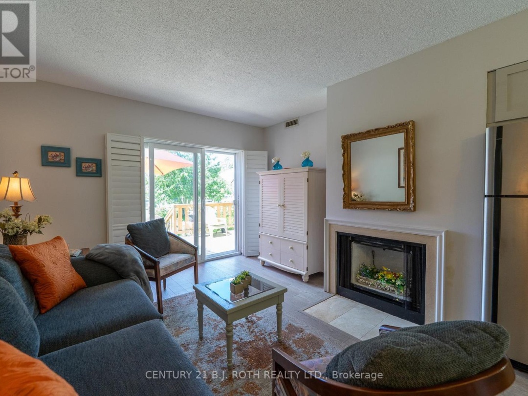 16 - 60 LAGUNA PARKWAY, 